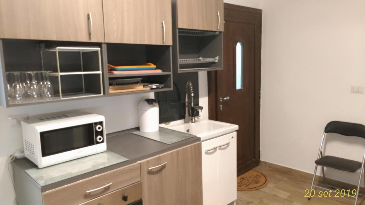 "La Selvetta" Bed And Breakfast Buguggiate Экстерьер фото