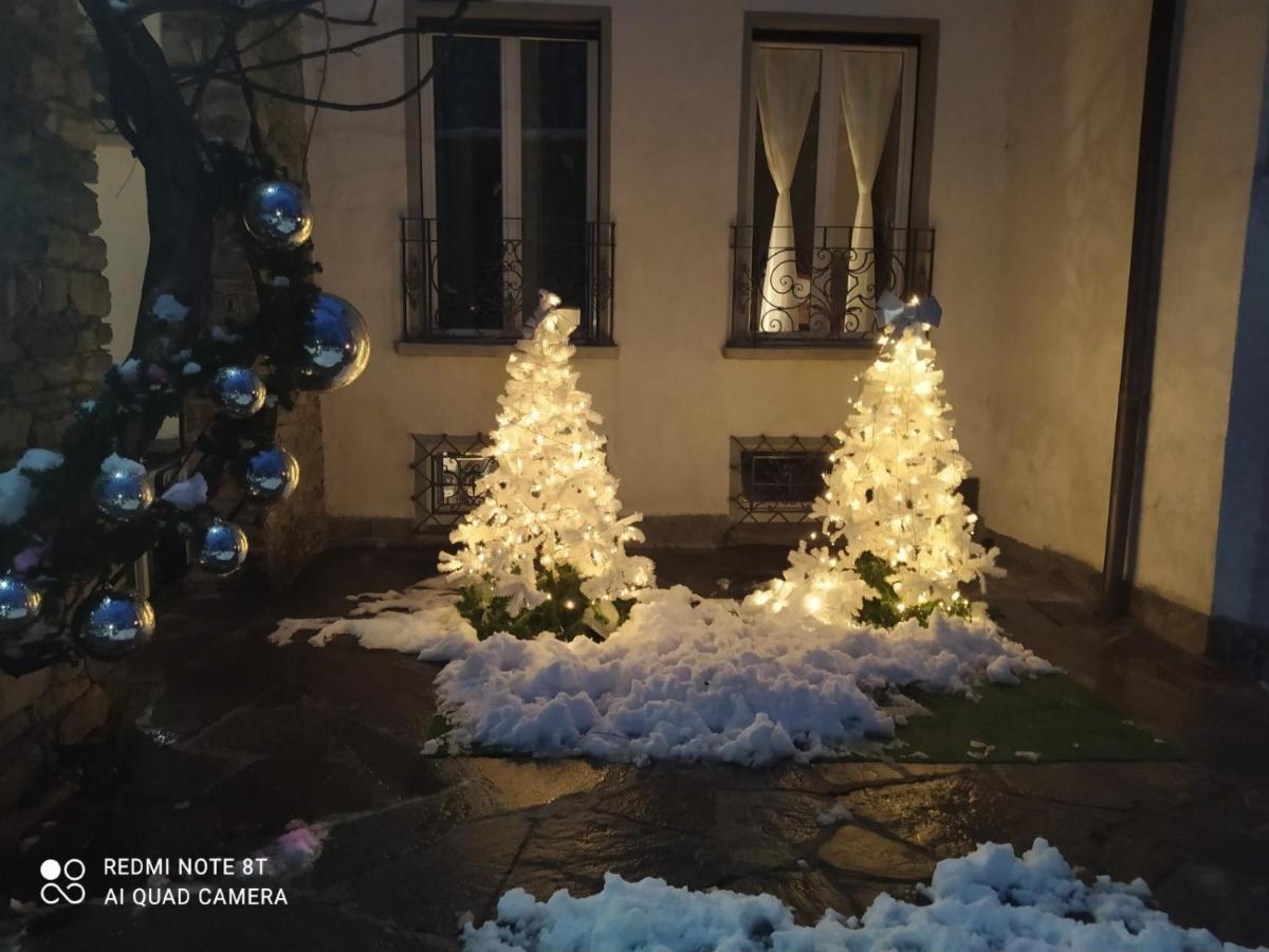 "La Selvetta" Bed And Breakfast Buguggiate Экстерьер фото