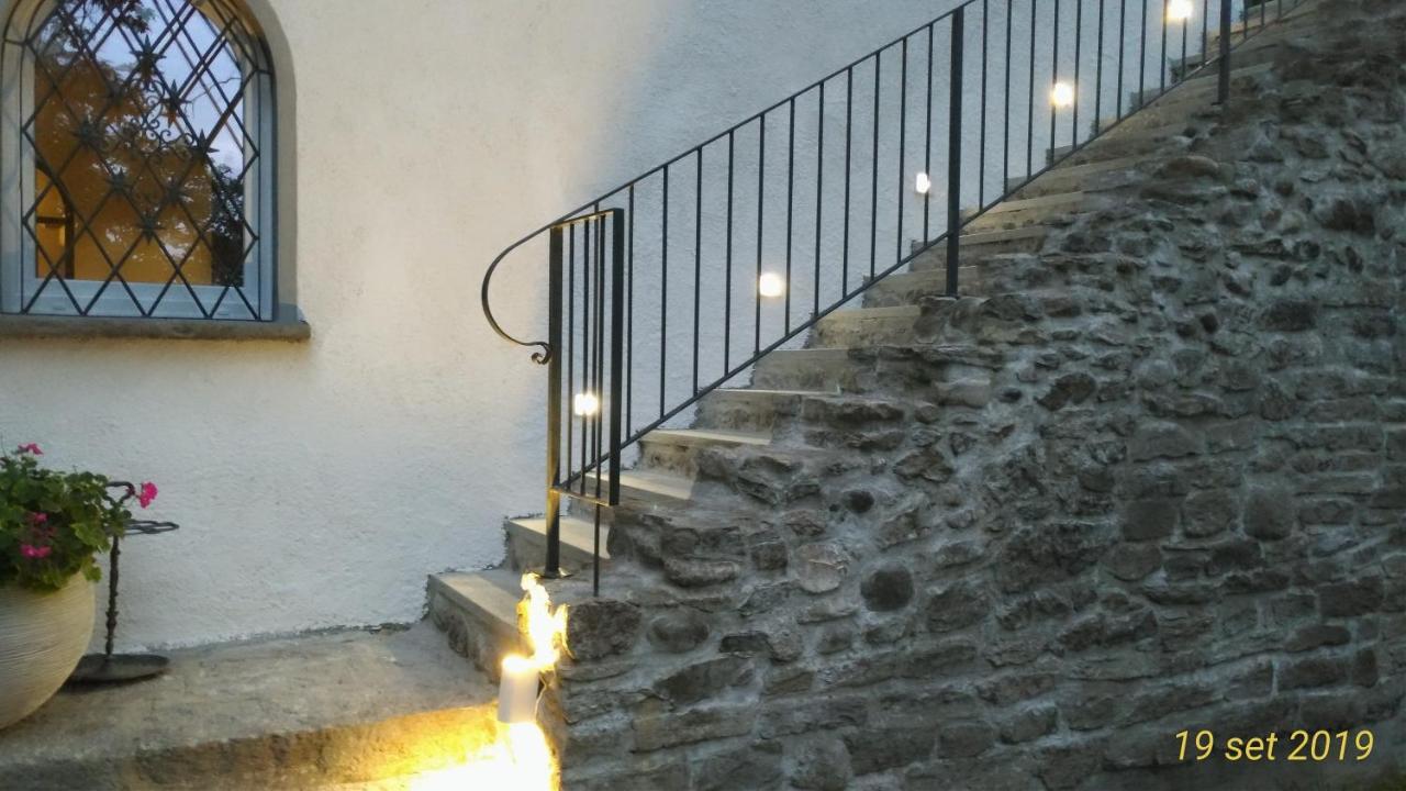 "La Selvetta" Bed And Breakfast Buguggiate Экстерьер фото